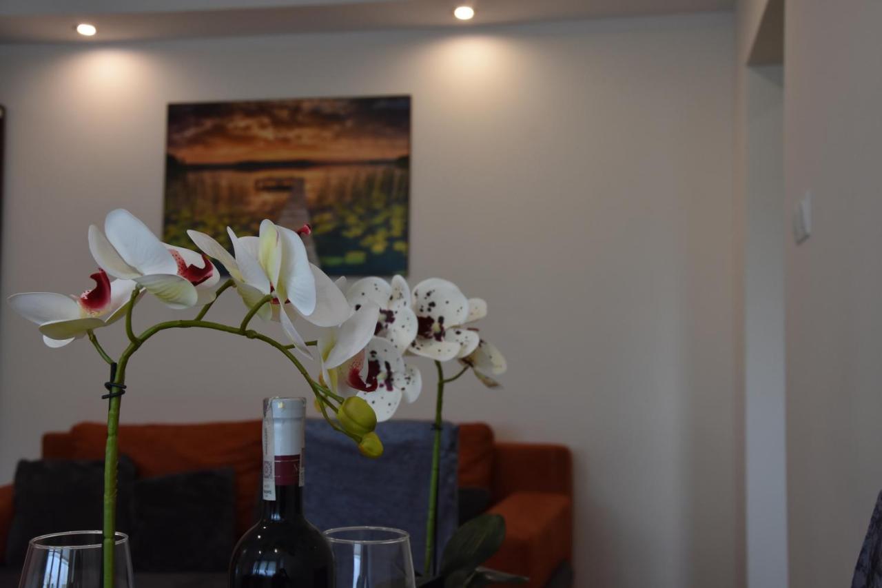 Apartament Centrum - Aleja Swietego Jana Pawla II Kołobrzeg Kültér fotó
